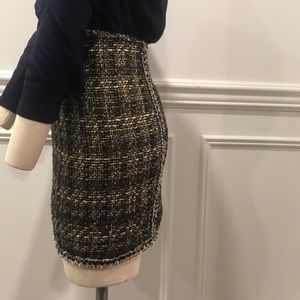 Tweed texture Skirt ladies size small new Invisible zipper